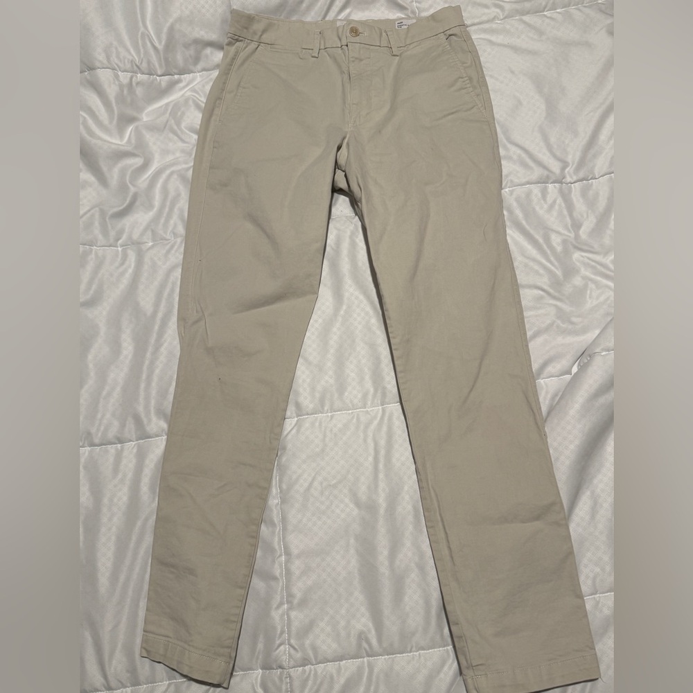 Gap Slim Khaki Pants
